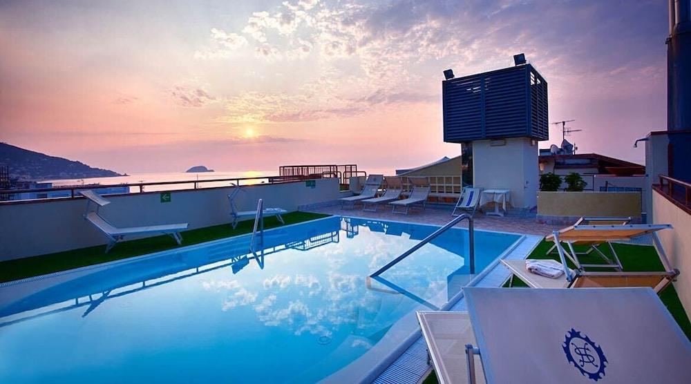 Grand Hotel Spiaggia ألاسيو المظهر الخارجي الصورة