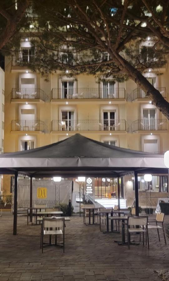 Grand Hotel Spiaggia ألاسيو المظهر الخارجي الصورة