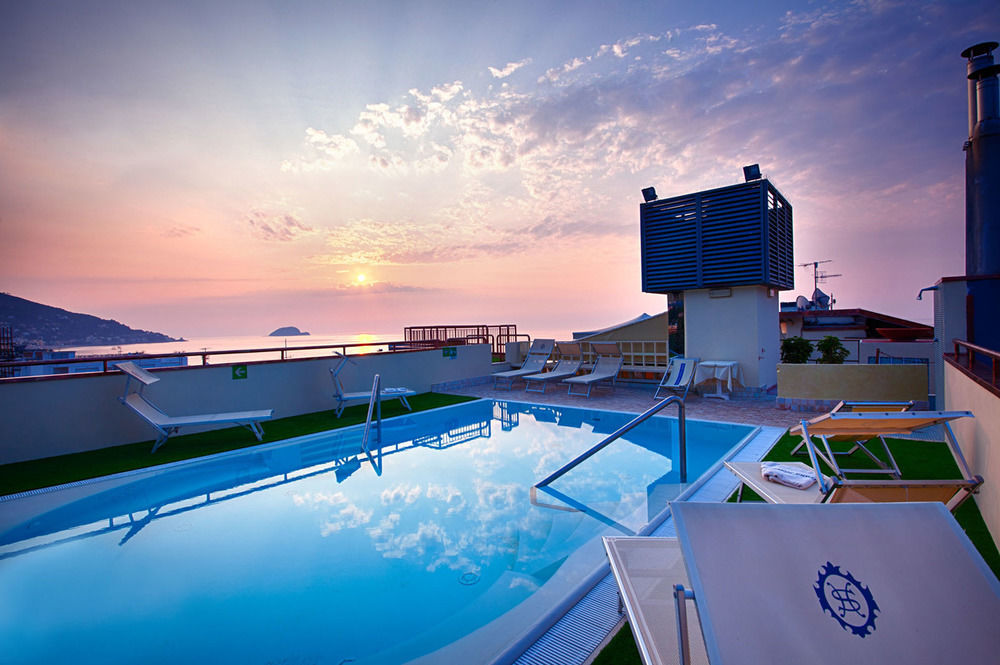 Grand Hotel Spiaggia ألاسيو المظهر الخارجي الصورة