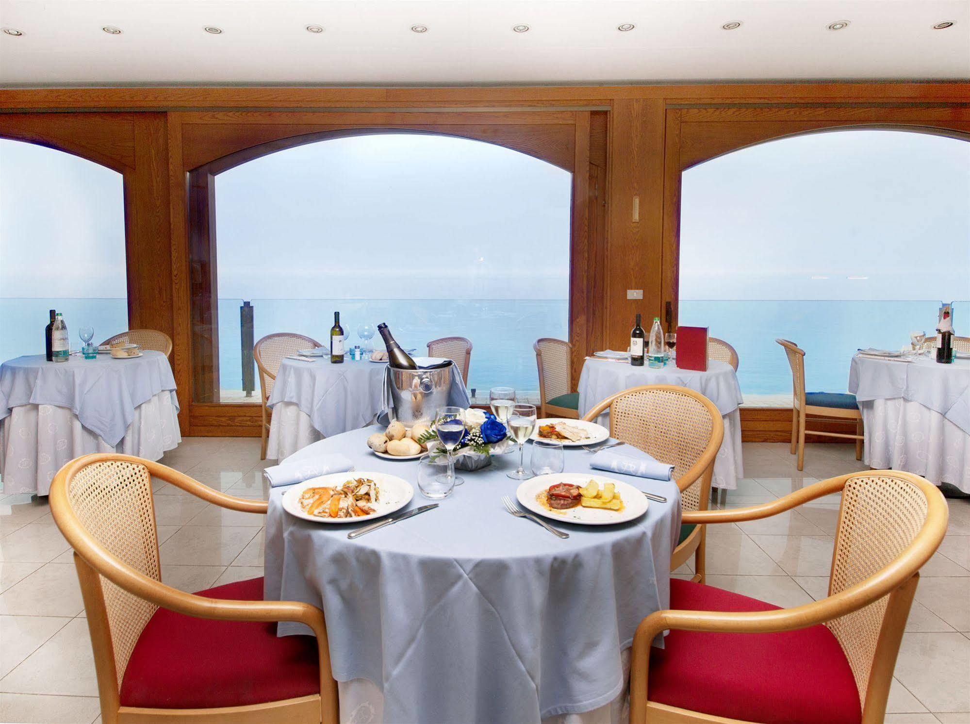 Grand Hotel Spiaggia ألاسيو المظهر الخارجي الصورة